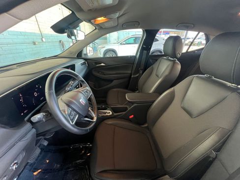 Used 2025 Buick Encore GX Preferred image 27