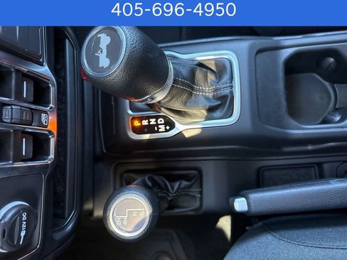 Used 2024 Jeep Wrangler Sport S image 32