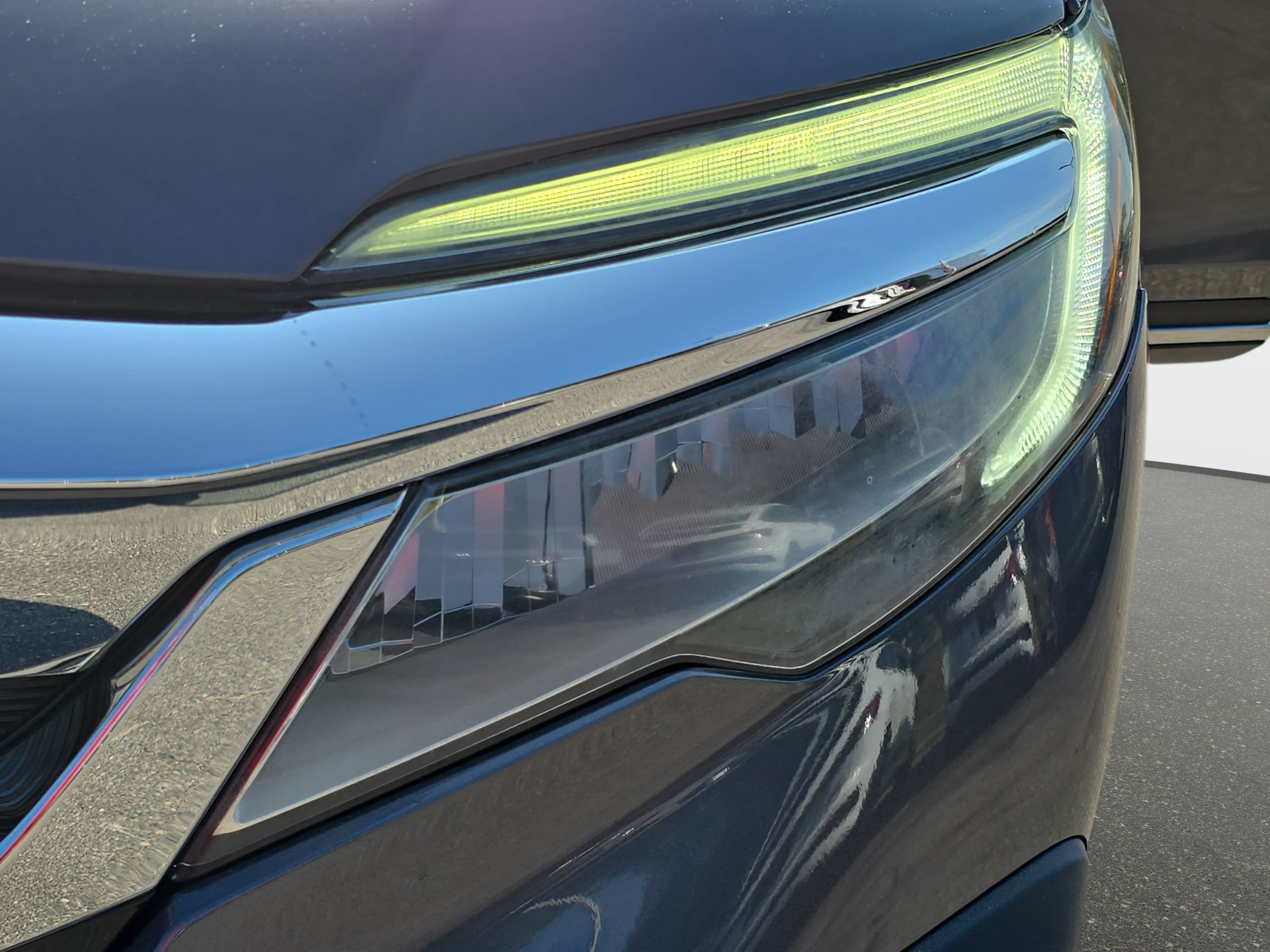 Used 2020 Honda Pilot Elite image 32