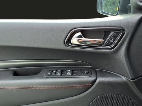 Used 2024 Dodge Durango GT image 19