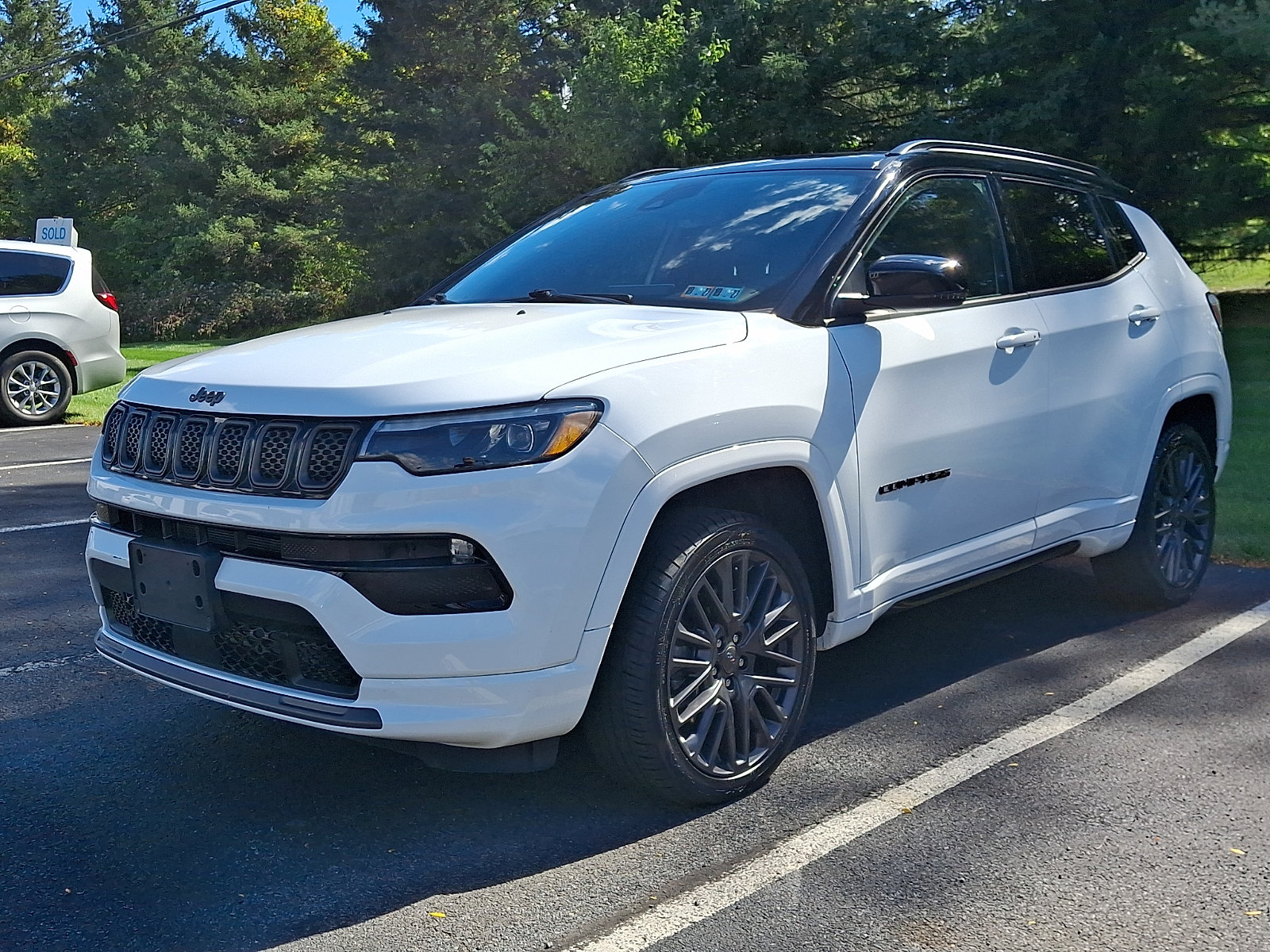 Certified 2024 Jeep Compass Limited AWD/4WD image 1
