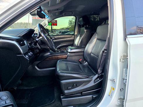 Used 2016 Chevrolet Tahoe LT image 9