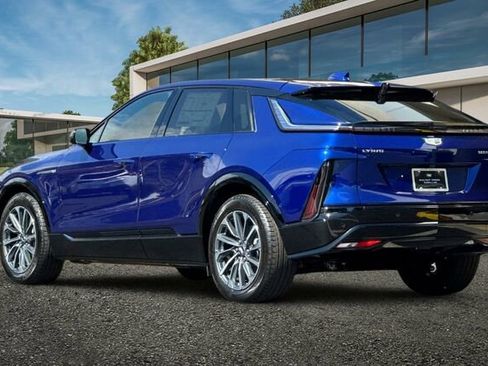 New 2026 Cadillac Lyriq Sport image 6