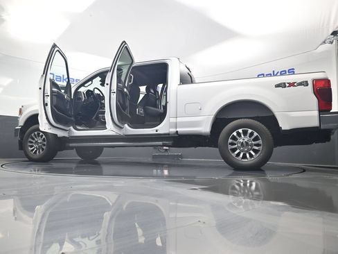 Used 2021 Ford F250 Lariat w/ Lariat Value Package AWD/4WD image 63