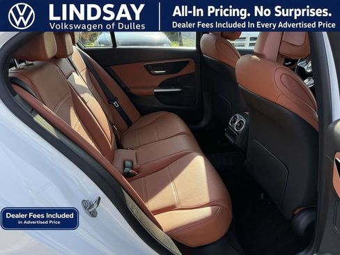 Used 2023 Mercedes-Benz C 300 4MATIC Sedan image 13