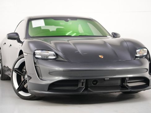 Used 2020 Porsche Taycan Turbo image 4