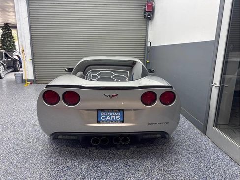Used 2006 Chevrolet Corvette Z06 w/ Preferred Equipment Group image 4