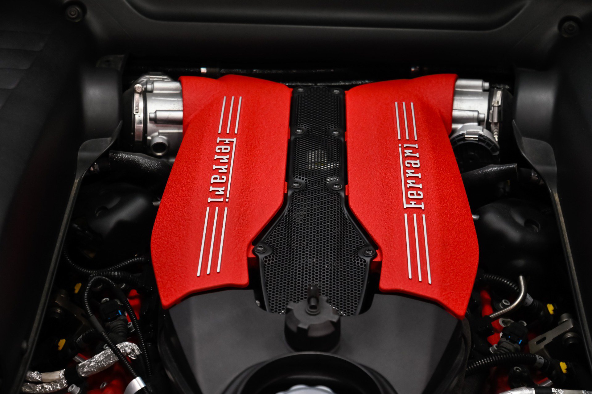 Used 2018 Ferrari 488 GTB RWD image 55