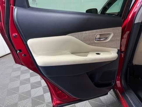 Certified 2020 Nissan Murano SV image 42