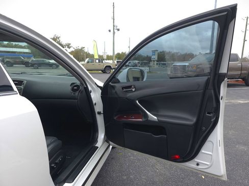 Used 2008 Lexus IS 250 image 11