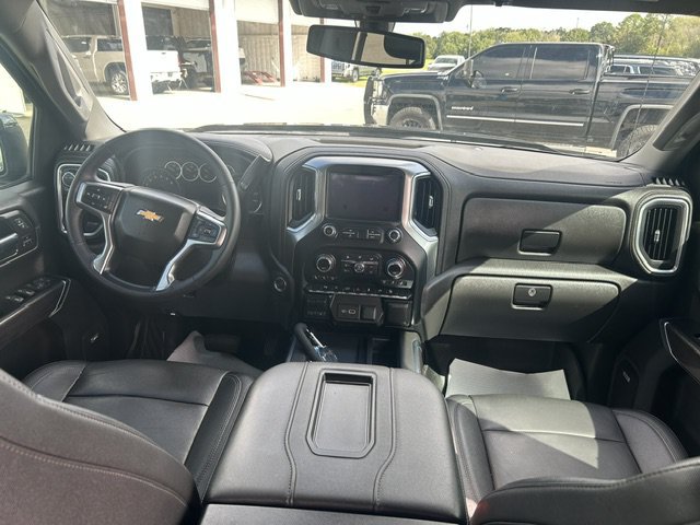 Used 2022 Chevrolet Silverado 1500 LTZ AWD/4WD image 14
