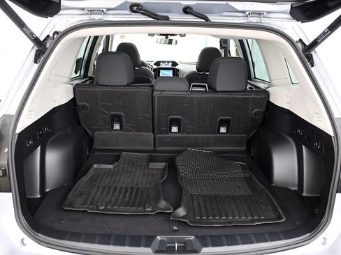 Used 2021 Subaru Forester Premium image 37