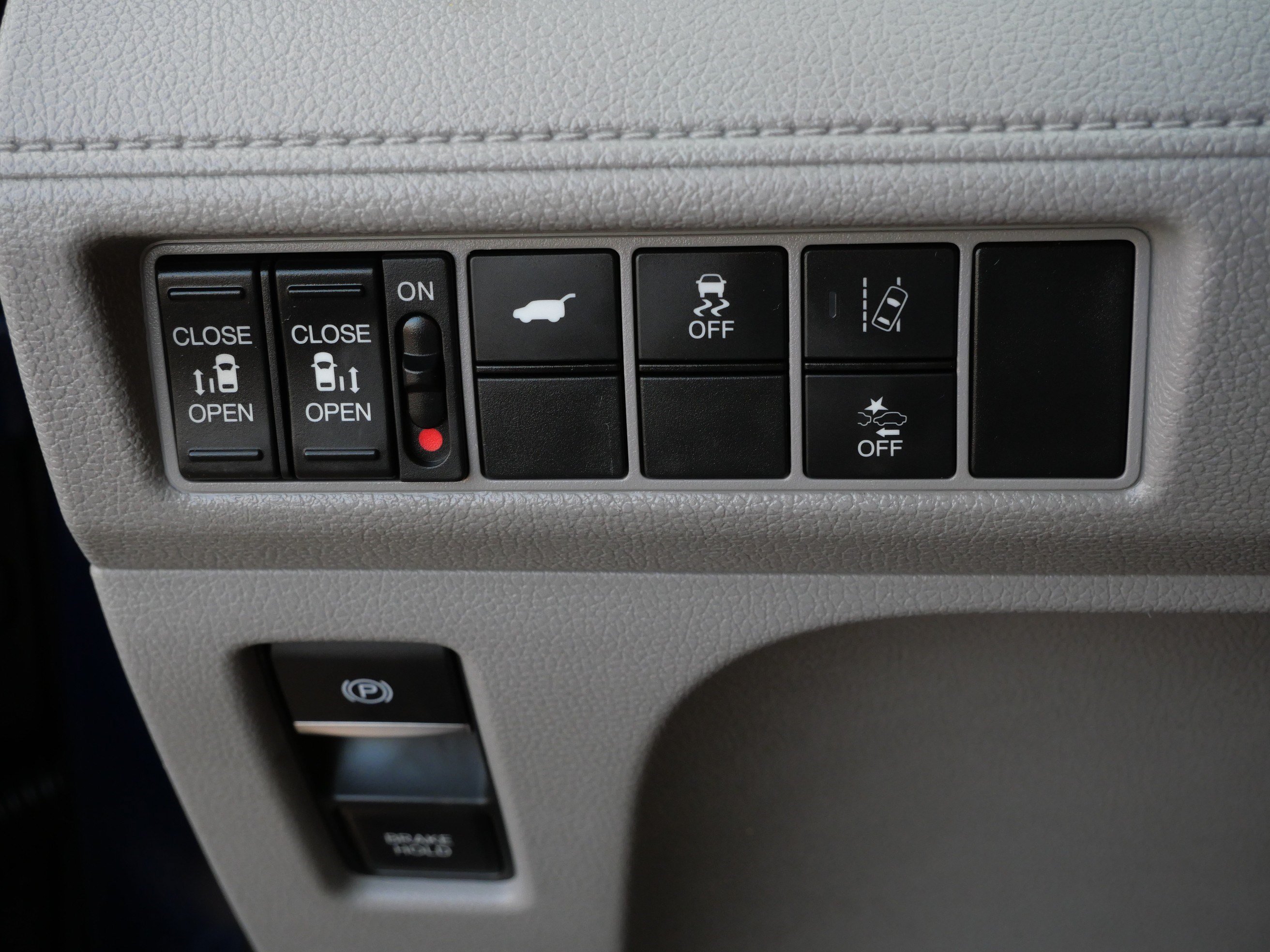 Used 2018 Honda Odyssey EX-L image 26