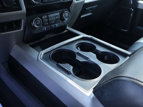 Used 2019 Ford F250 Lariat w/ Lariat Ultimate Package AWD/4WD image 26