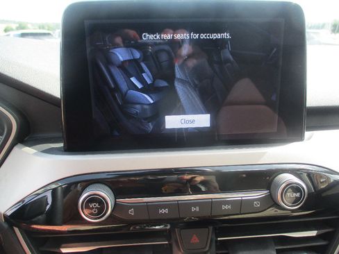 Used 2022 Ford Escape SEL FWD image 27
