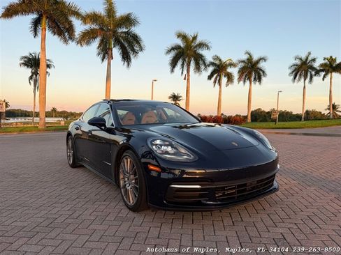 Used 2020 Porsche Panamera 4 AWD/4WD image 23