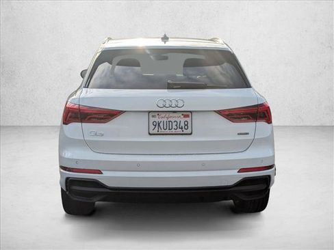 Used 2024 Audi Q3 2.0T Premium image 7