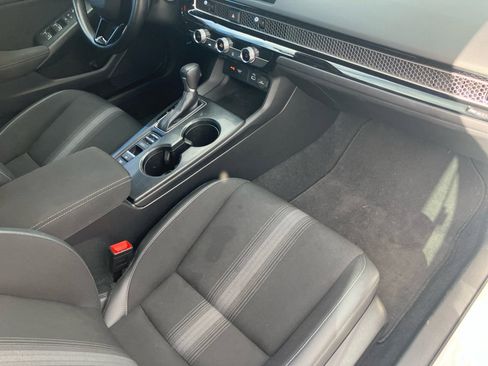 Certified 2022 Honda Civic Sport image 32