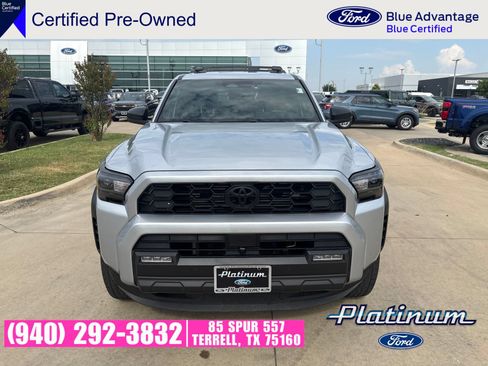 Used 2025 Toyota 4Runner TRD Off-Road AWD/4WD image 9