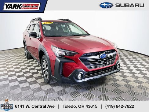 Used 2025 Subaru Outback Premium w/ Popular Package #1 image 1