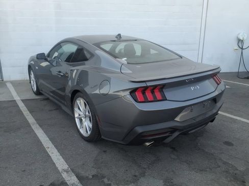 Used 2025 Ford Mustang GT Premium RWD image 8