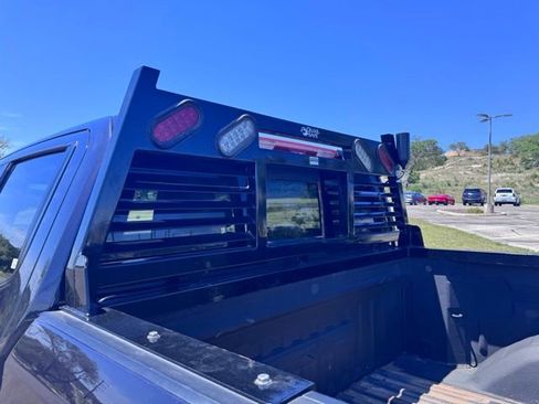 Certified 2022 Chevrolet Silverado 1500 ZR2 w/ Technology Package AWD/4WD image 18