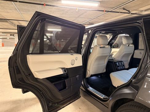 Used 2017 Land Rover Range Rover Long Wheelbase Supercharged AWD/4WD image 14