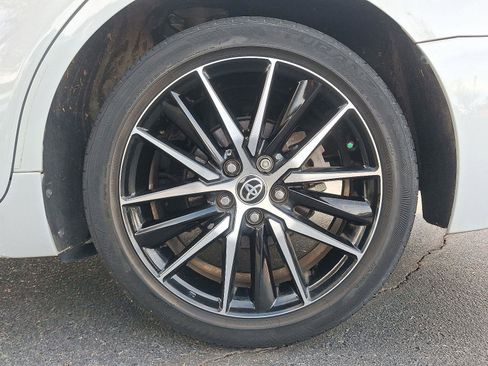 Used 2023 Toyota Camry SE image 8