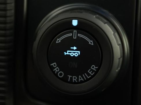 Used 2025 Ford F150 Raptor AWD/4WD image 23