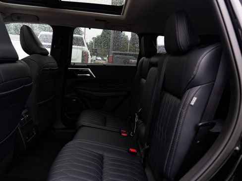 New 2026 Mitsubishi Outlander SEL image 21