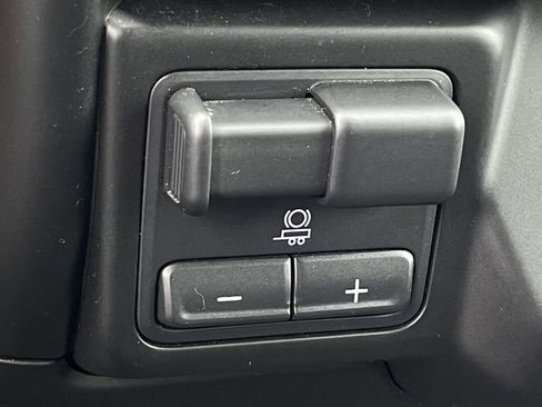 Used 2022 Chevrolet Silverado 2500 LT w/ Texas Edition AWD/4WD image 21