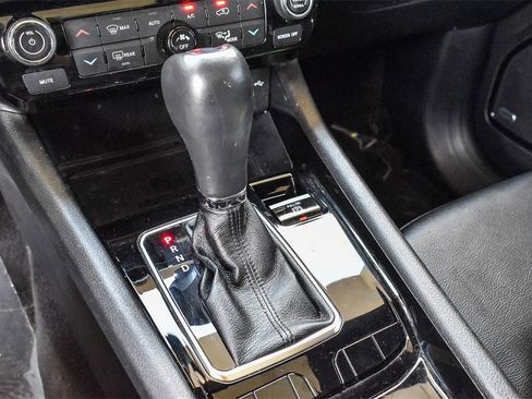 Used 2022 Jeep Compass Altitude w/ Sun and Sound Group image 19