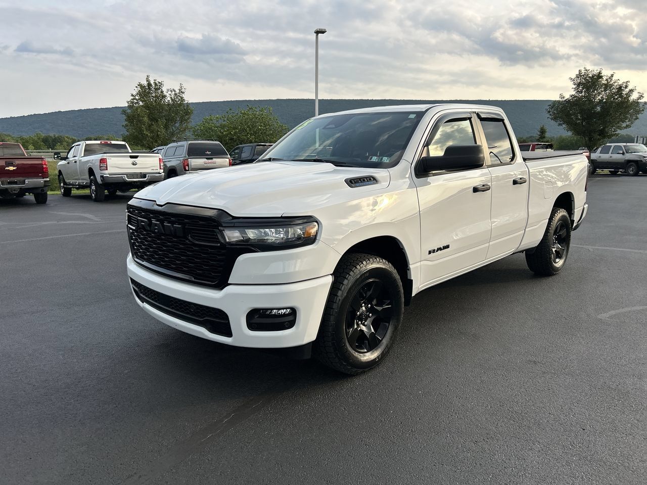 Used 2025 RAM 1500 Tradesman w/ Night Edition AWD/4WD image 3