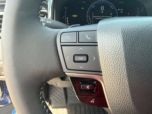 New 2026 Toyota Camry SE FWD image 27