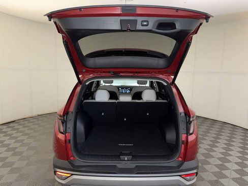 Used 2025 Hyundai Tucson Limited image 22