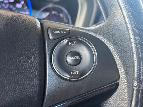 Used 2019 Honda HR-V LX image 28
