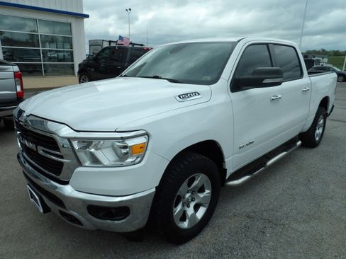Used 2019 RAM 1500 Big Horn AWD/4WD image 4
