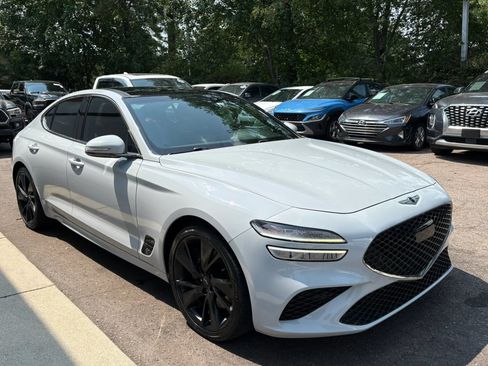Used 2022 Genesis G70 3.3T w/ Sport Advanced Package RWD image 4