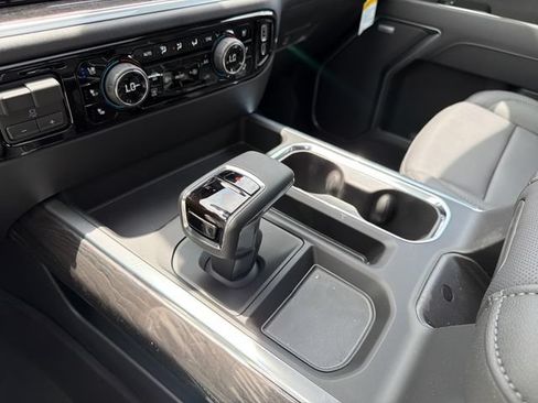 New 2026 Chevrolet Silverado 1500 LTZ w/ LTZ Premium Package RWD image 29