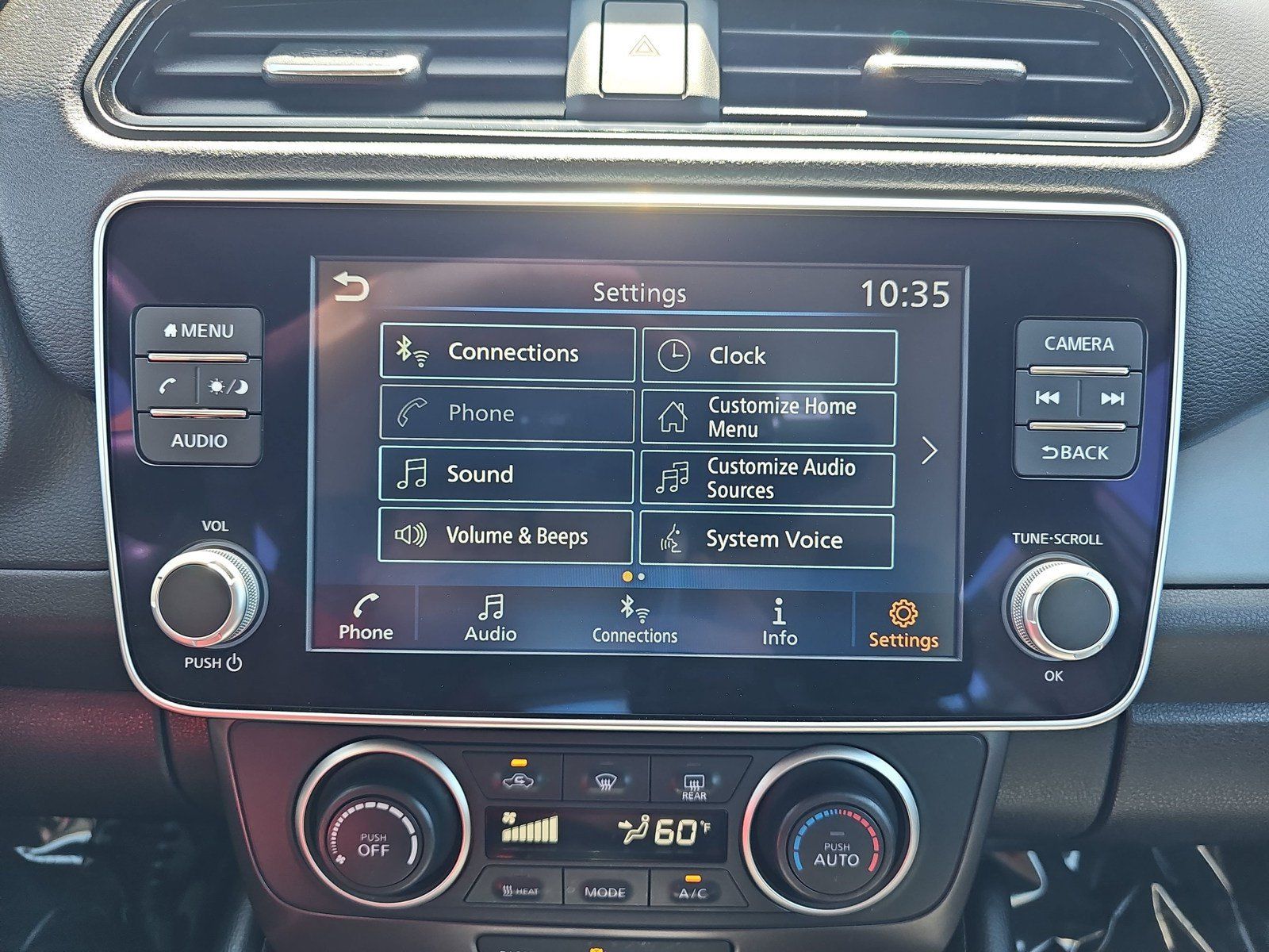 Used 2025 Nissan Leaf S FWD image 19