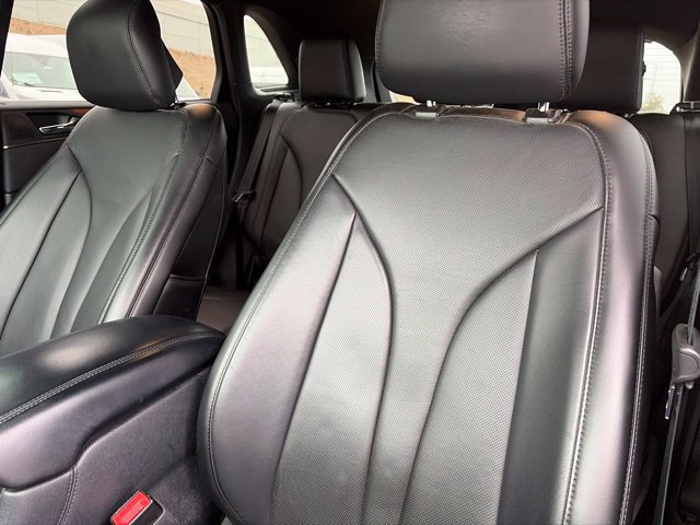 Used 2017 Lincoln MKC Reserve AWD/4WD image 13