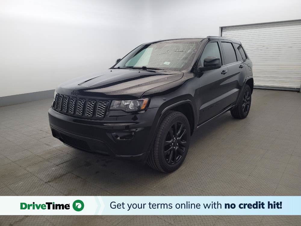 Used 2019 Jeep Grand Cherokee Altitude AWD/4WD image 1