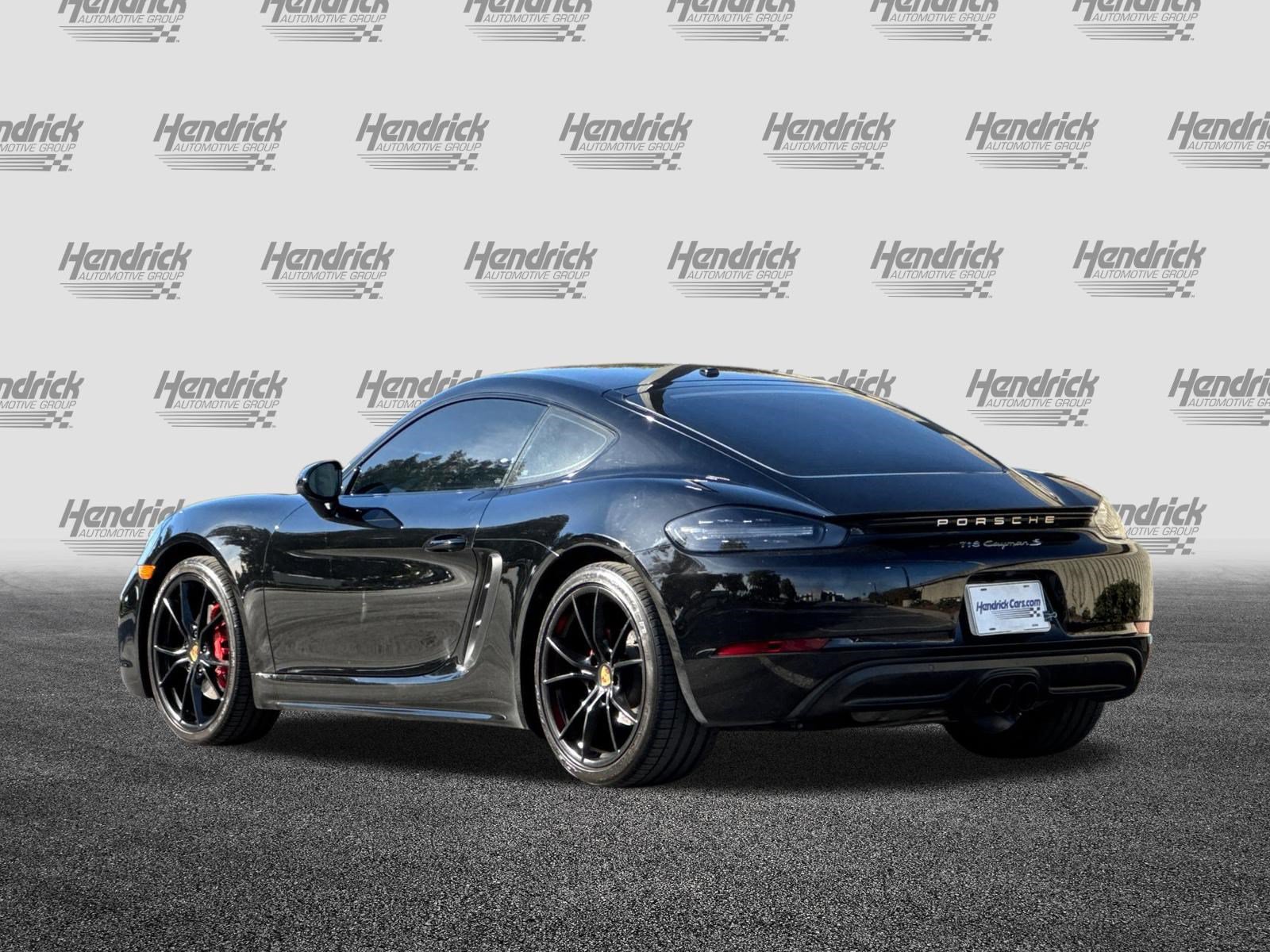 Used 2019 Porsche 718 Cayman S RWD image 7