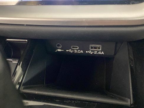 Used 2025 Subaru Legacy Premium AWD/4WD image 16
