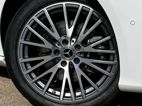 Used 2024 Mercedes-Benz CLA 250 image 29