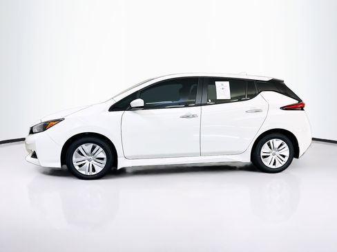Used 2023 Nissan Leaf S FWD image 4