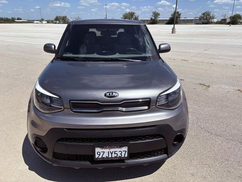 Used 2019 Kia Soul FWD image 6