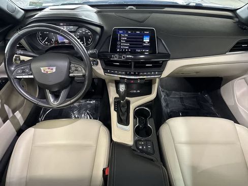 Used 2022 Cadillac CT4 Luxury w/ Sun And Sound Package RWD image 23