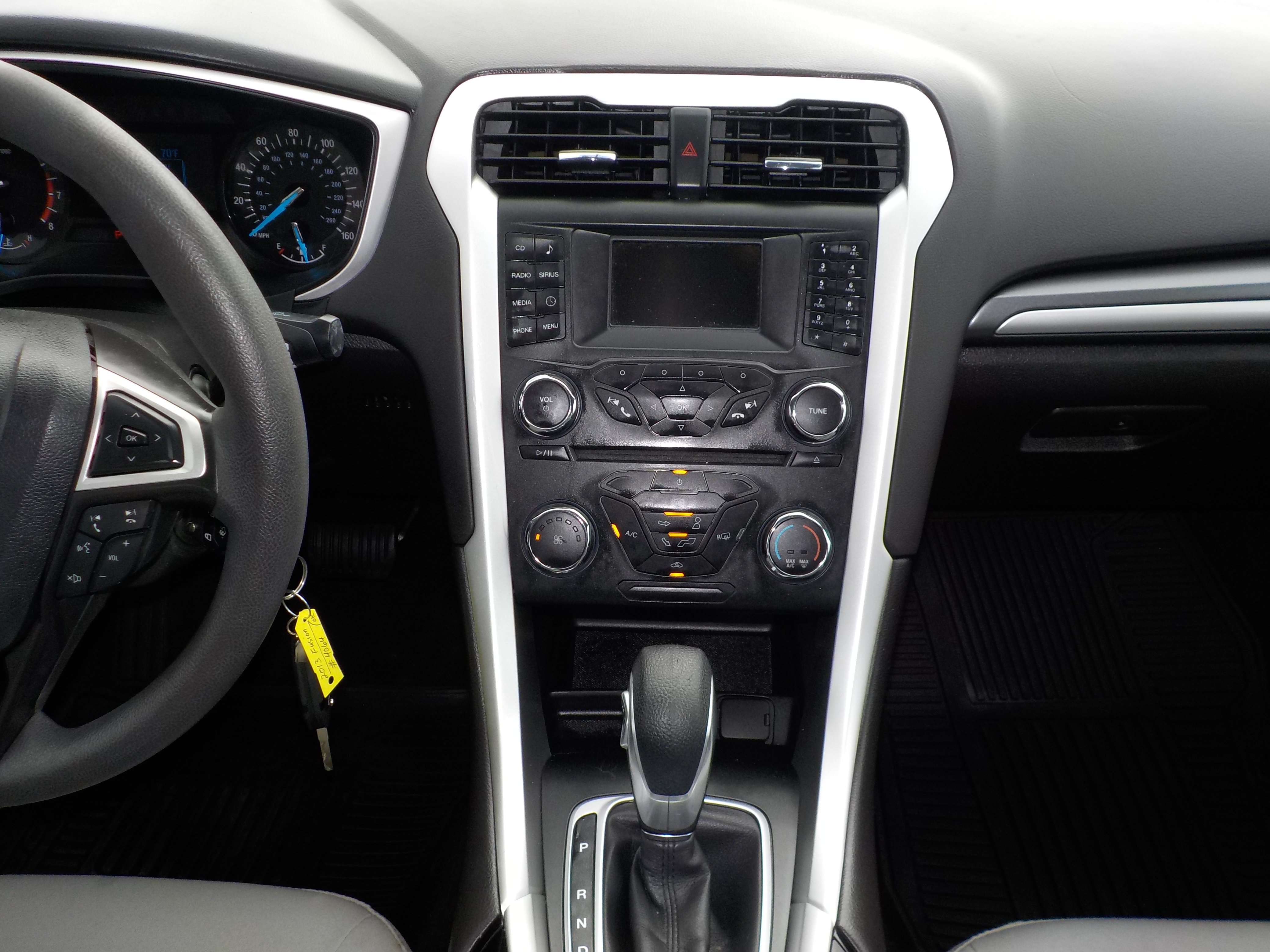 Used 2013 Ford Fusion S FWD image 20