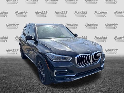 Certified 2023 BMW X5 sDrive40i w/ Executive Package image 3